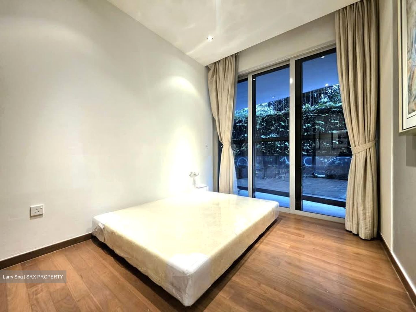 Hallmark Residences (D10), Condominium #579128781